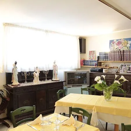 فندق Ristorante Vittoria 3*