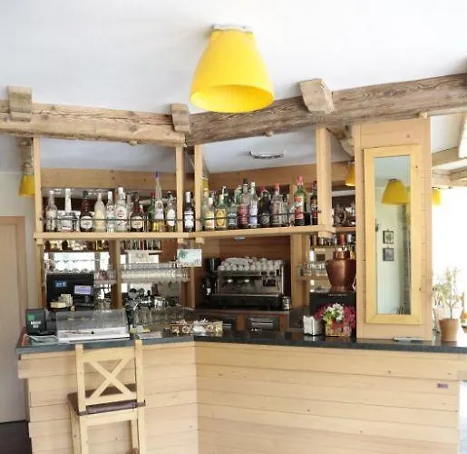 Отель Ristorante Vittoria 3*