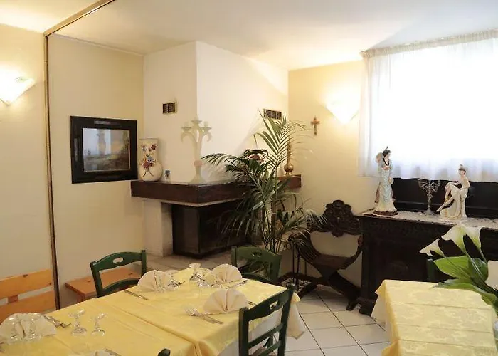 Ristorante Vittoria Сан-Феделе-Интельви