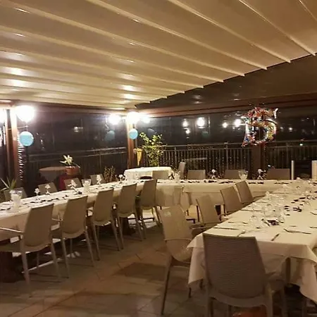 فندق Ristorante Vittoria